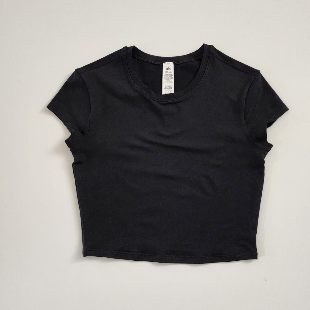 ALO Yoga Alosoft Crop Finesse Short Sleeve - Picture 4 of 8